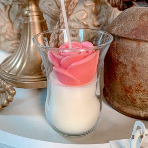 Świeca sojowa róża w szkle mała